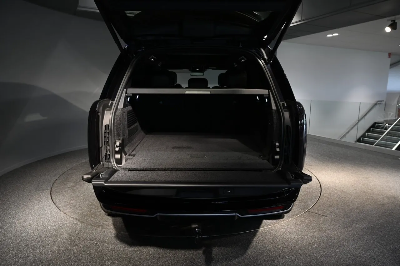 Vehicle image 21