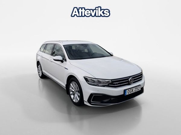 Volkswagen Passat SC GTE Plug-in Drag/Backkamera/Nav - 2020