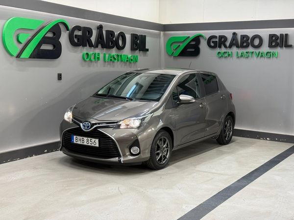 Toyota Yaris Hybrid e-CVT Active Euro 6 AUTOMAT B-KAM 0% RÄNTA - 2016