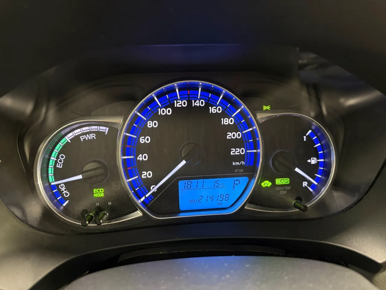 Vehicle image 16