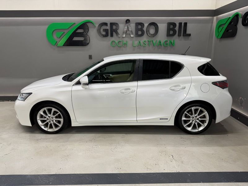 Lexus CT bild 2