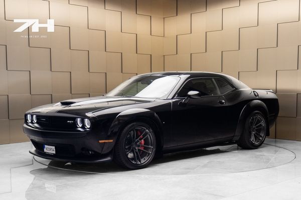 Dodge Challenger V8 HEMI TorqueFlite / H&K / Brembo - 2016