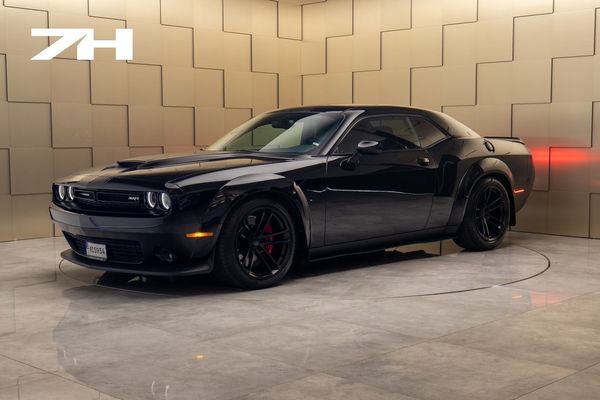 Dodge Challenger V8 HEMI TorqueFlite / H&K / Brembo - 2016