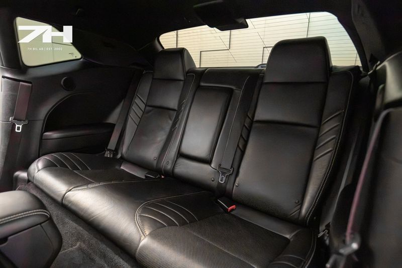 Dodge Challenger bild 17