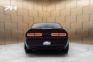 Dodge Challenger bild 4