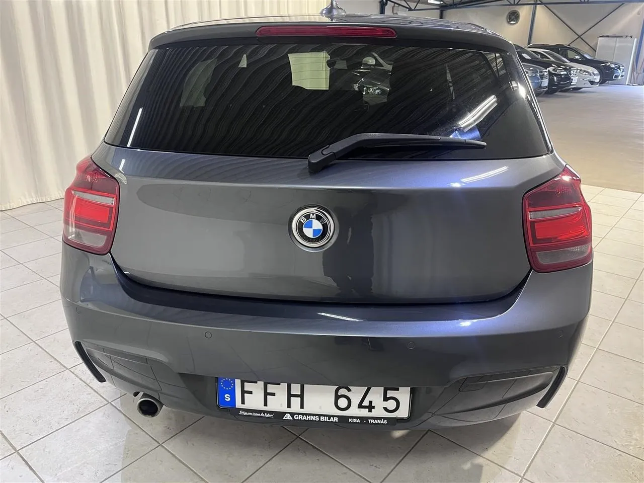 Vehicle image 1