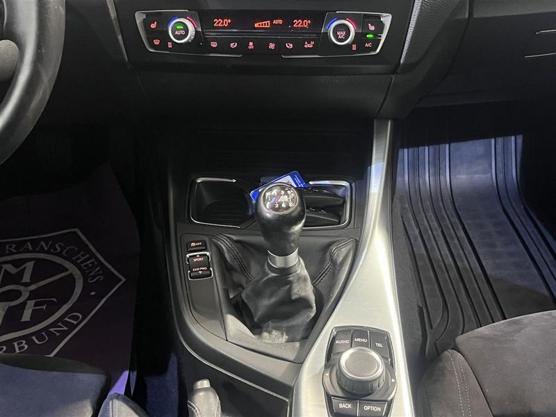 BMW 118 bild 13