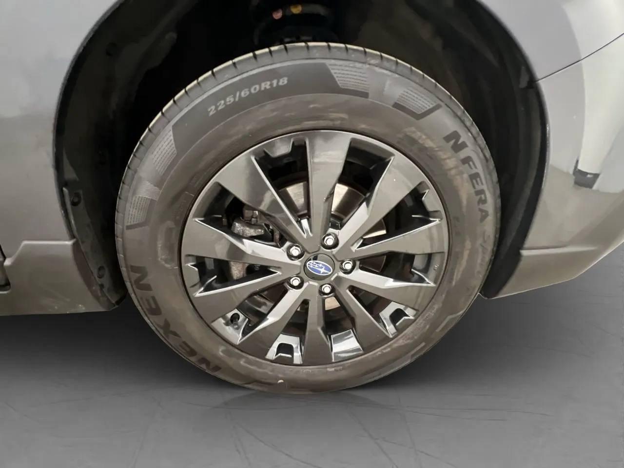 Vehicle image 33