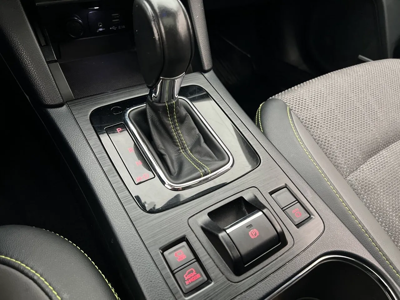 Vehicle image 24