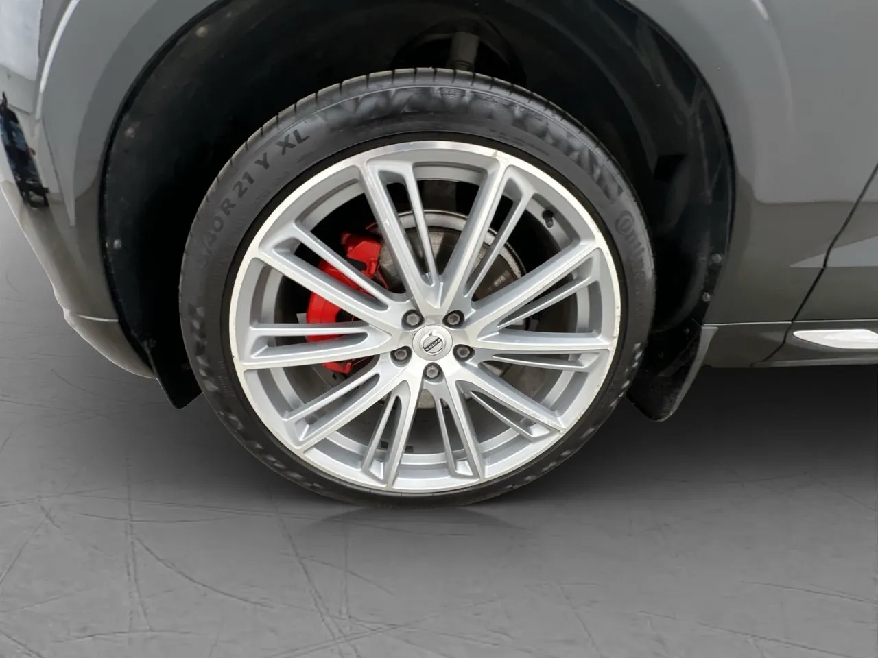 Vehicle image 36
