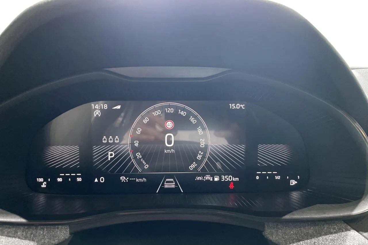 Vehicle image 20