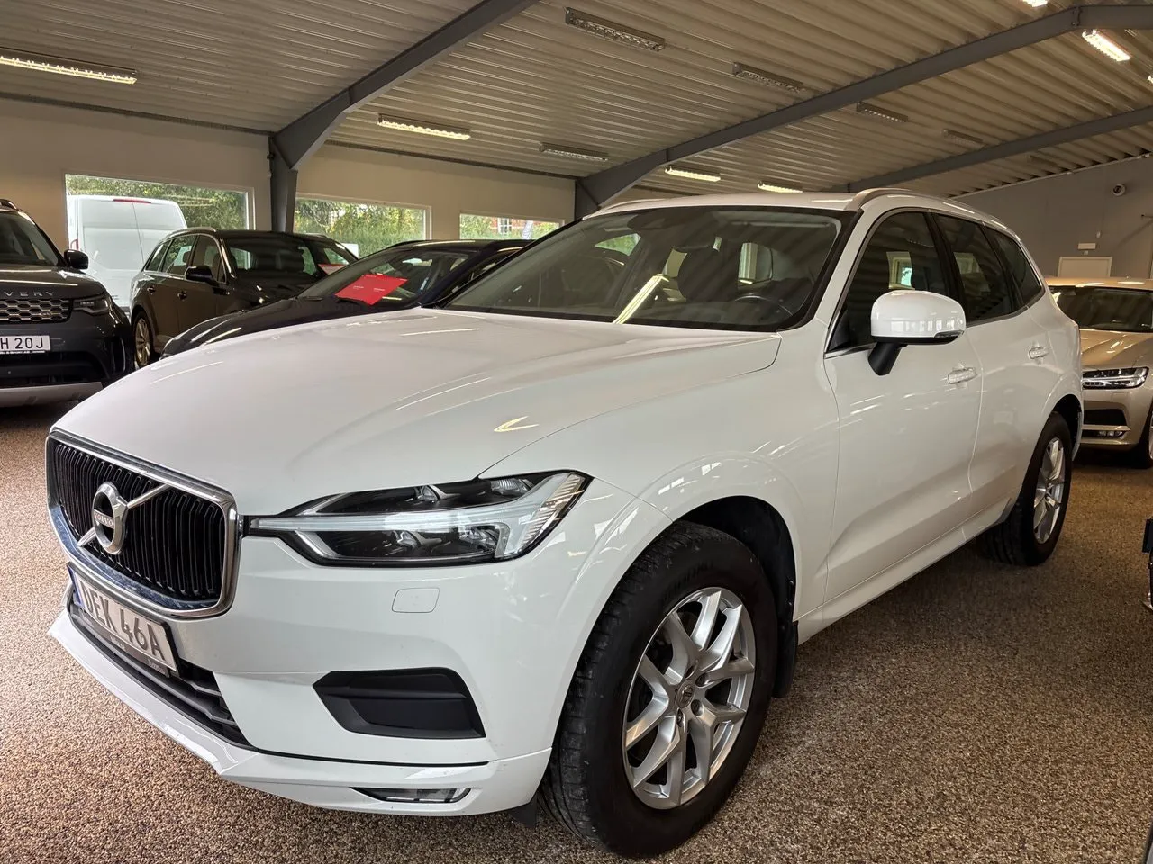 Vehicle image 8