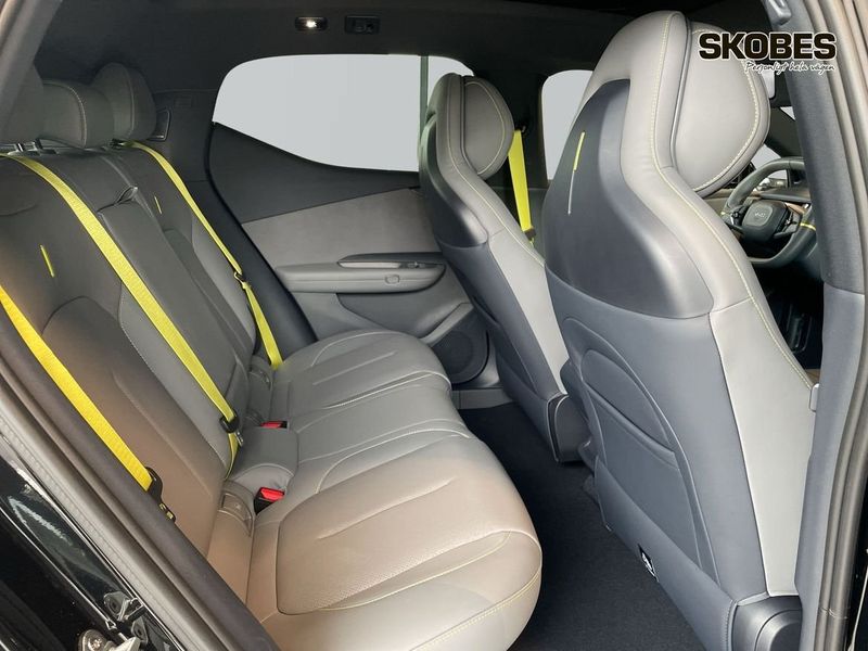 Lynk & Co 02 bild 10