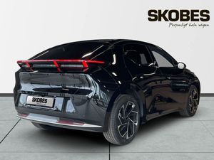 Lynk & Co 02 bild 7