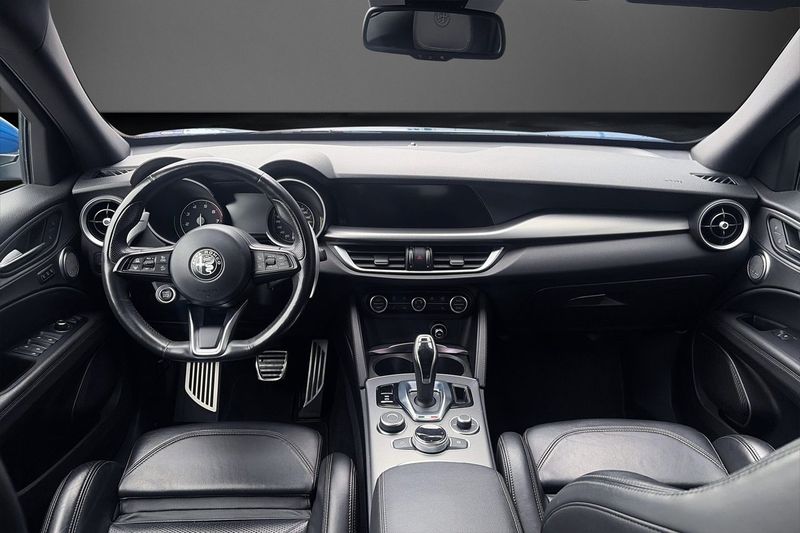 Alfa Romeo Stelvio bild 9
