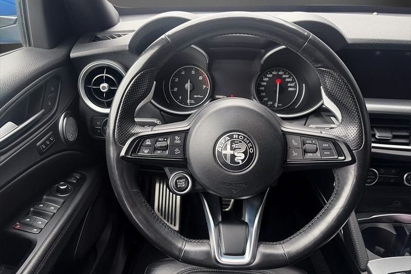 Alfa Romeo Stelvio bild 10