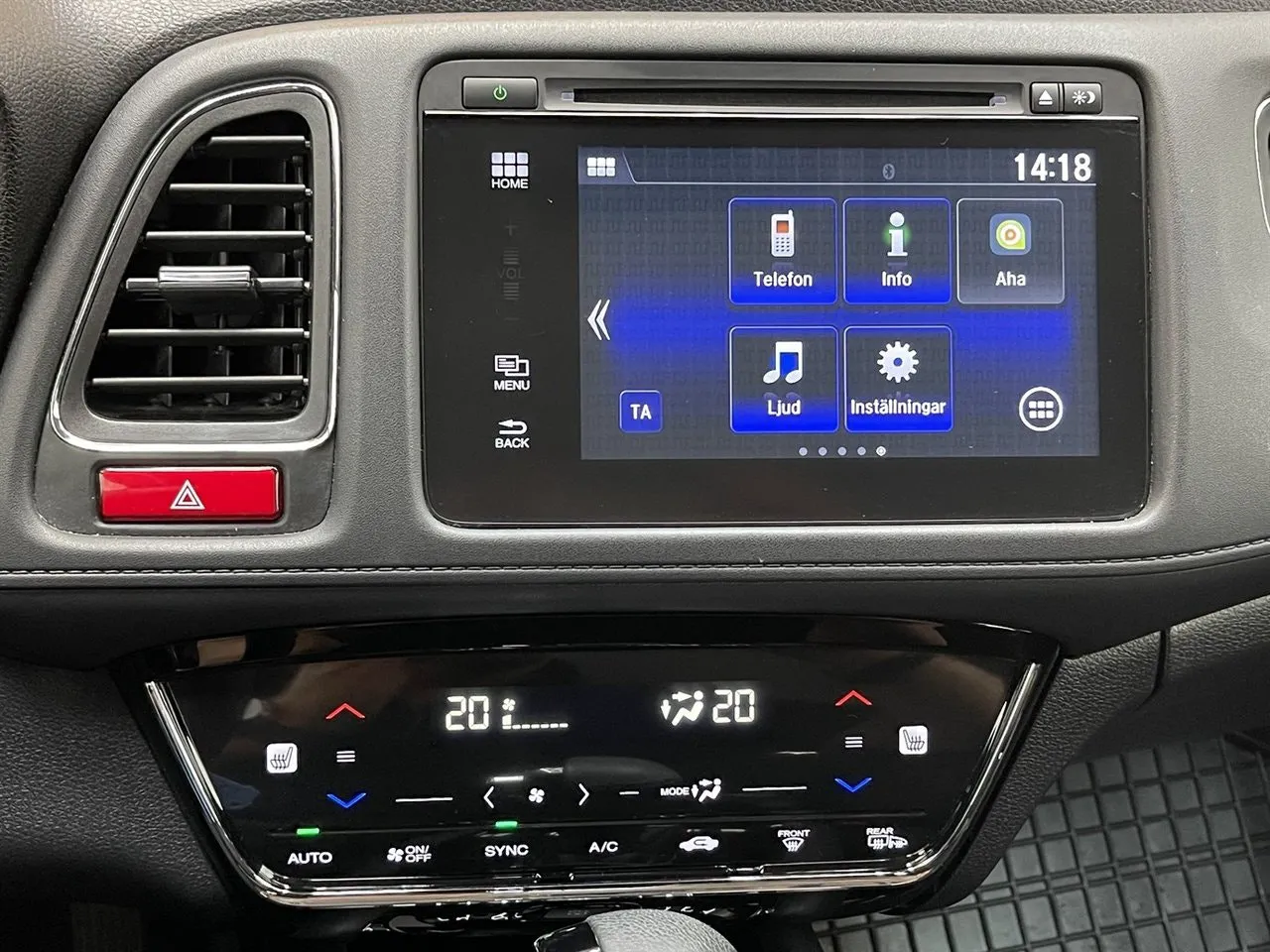 Vehicle image 11