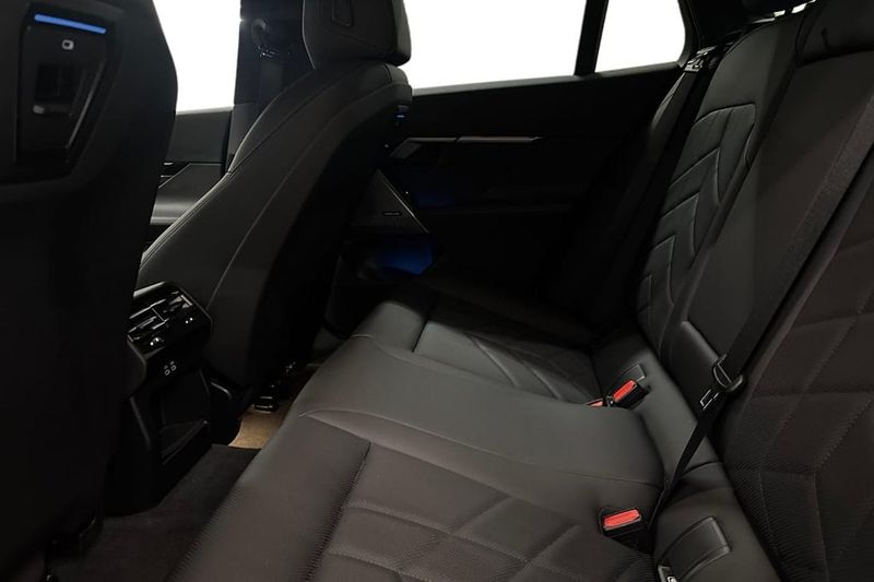 BMW 530 bild 11