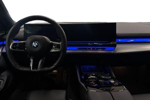 BMW 530 bild 8