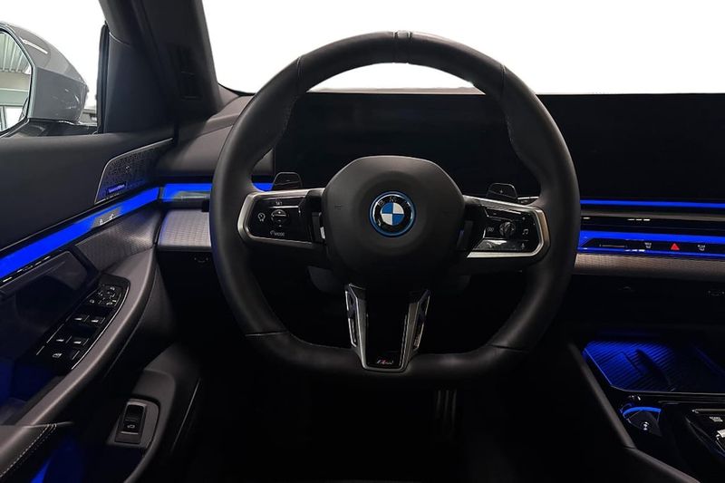 BMW 530 bild 9