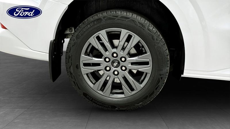 Ford Tourneo Custom bild 9