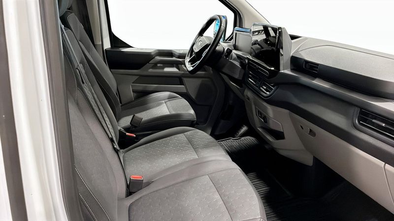 Ford Tourneo Custom bild 3
