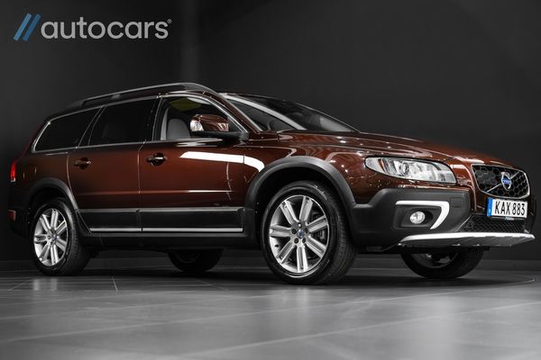Volvo XC70 D4 AWD Classic Summum|Taklucka|Läder|Navi|Drag|Keyless - 2016