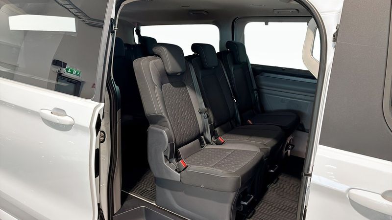 Ford Tourneo Custom bild 5