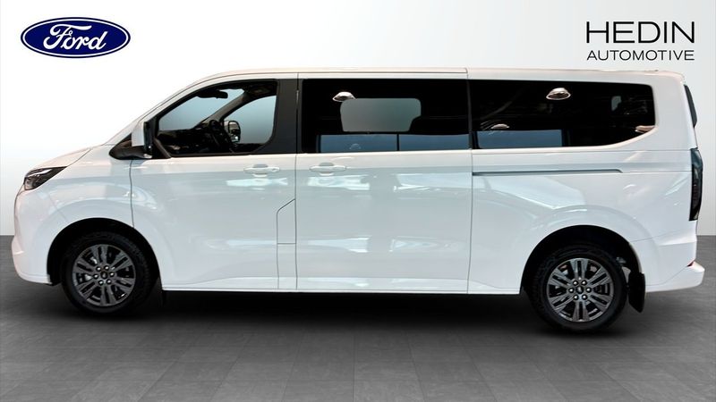 Ford Tourneo Custom bild 6