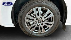 Ford Tourneo Custom bild 9