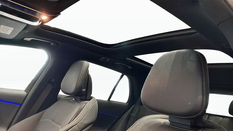 Mercedes E300 bild 24