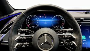 Mercedes E300 bild 21
