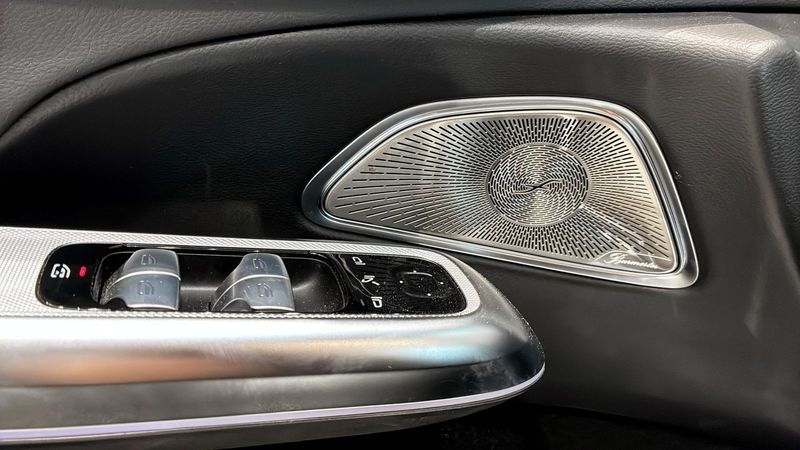 Mercedes E300 bild 23