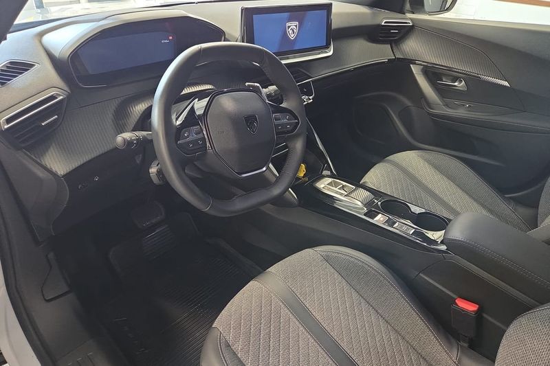 Peugeot 2008 bild 4