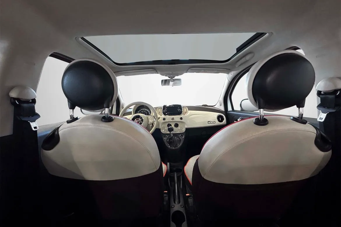 Vehicle image 9