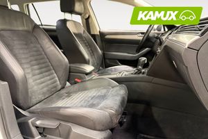 Volkswagen Passat bild 15