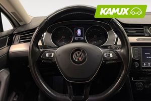 Volkswagen Passat bild 13