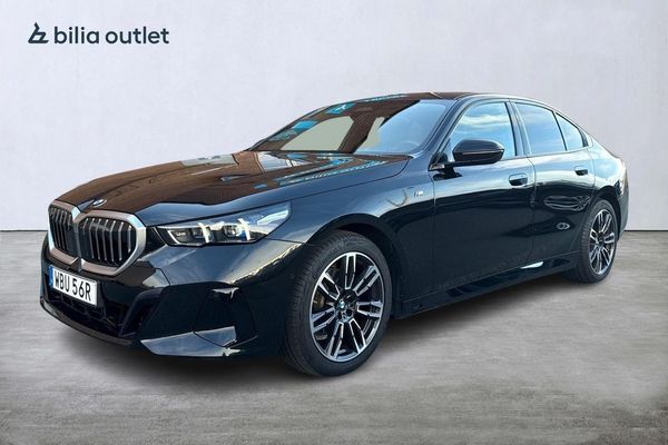 BMW 520 d xDrive Sedan M Sport 197hk Dragkrok Navigation Kamera - 2025