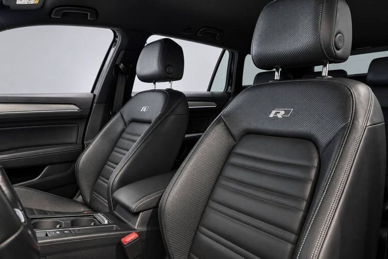 Volkswagen Passat bild 12
