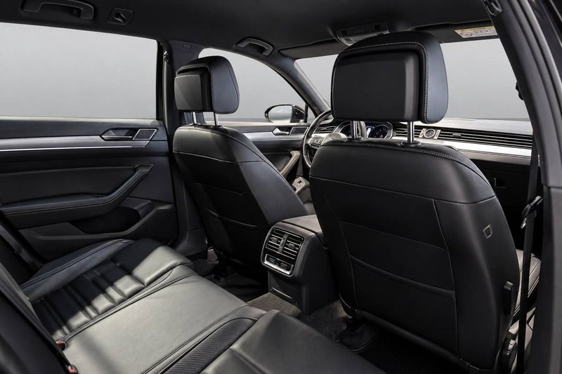 Volkswagen Passat bild 14