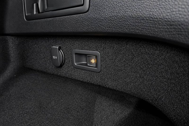 Volkswagen Passat bild 8