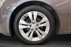 Chevrolet Cruze bild 2