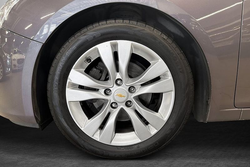 Chevrolet Cruze bild 2