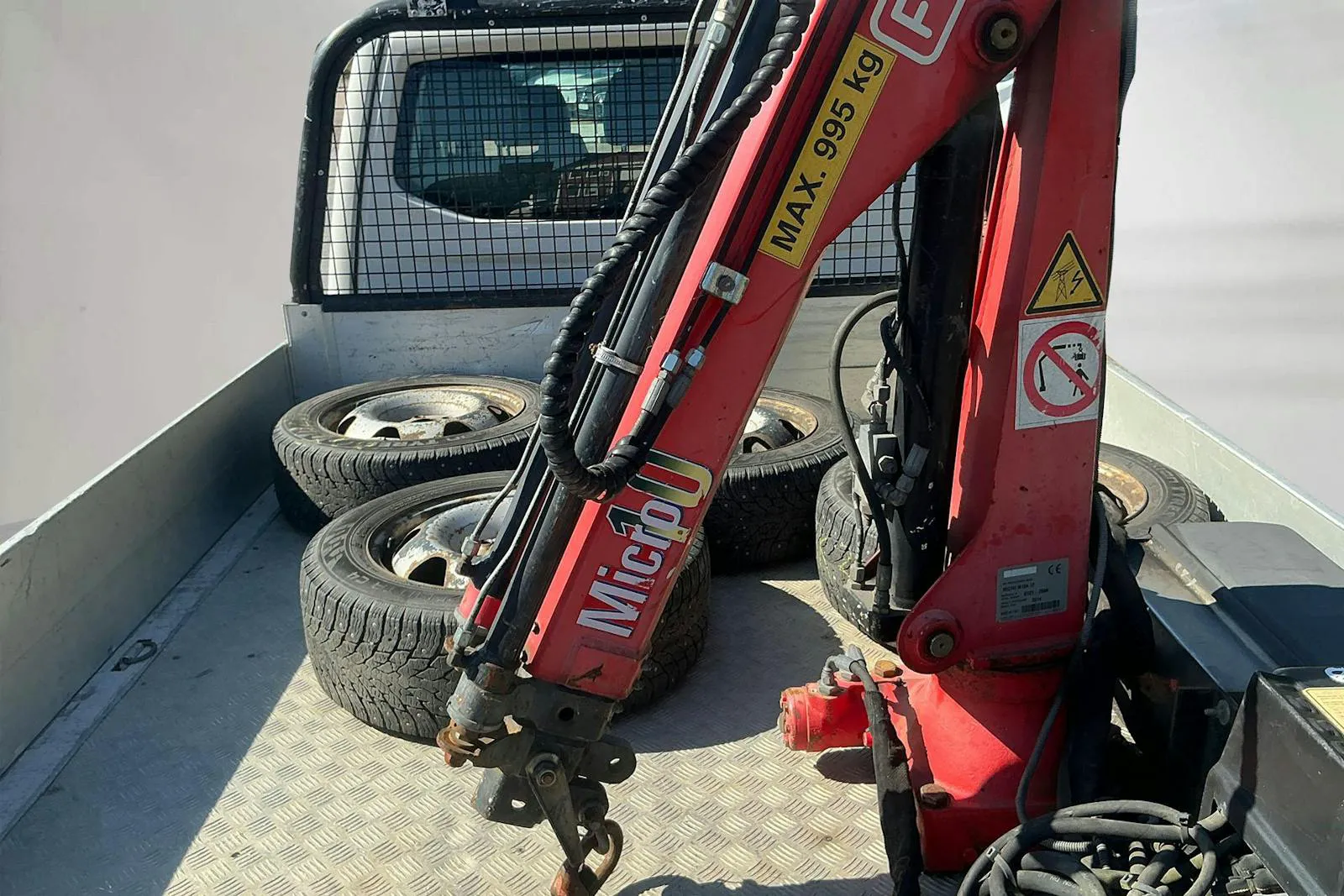 Vehicle image 8