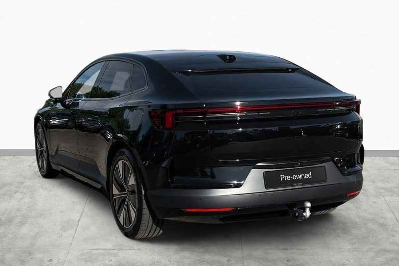 Polestar 4 bild 8