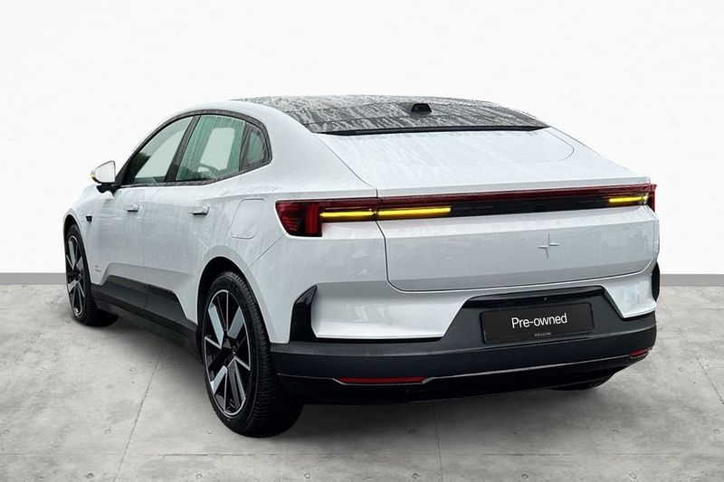 Polestar 4 bild 8