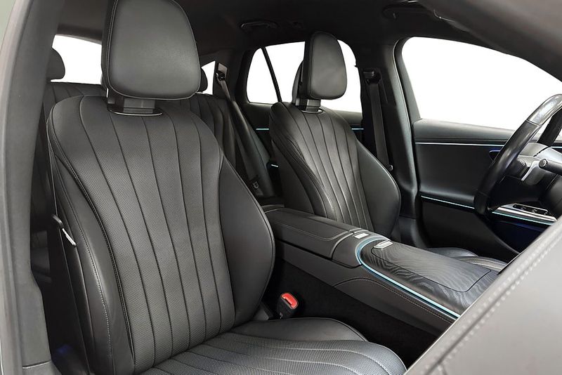 Mercedes E300 bild 12