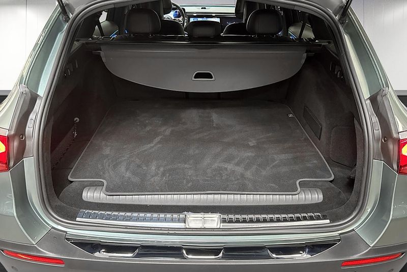 Mercedes E300 bild 17