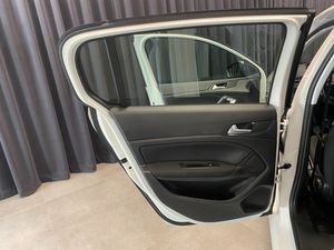 Peugeot 308 bild 24
