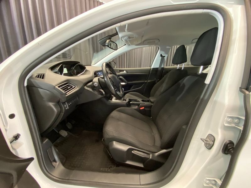 Peugeot 308 bild 16